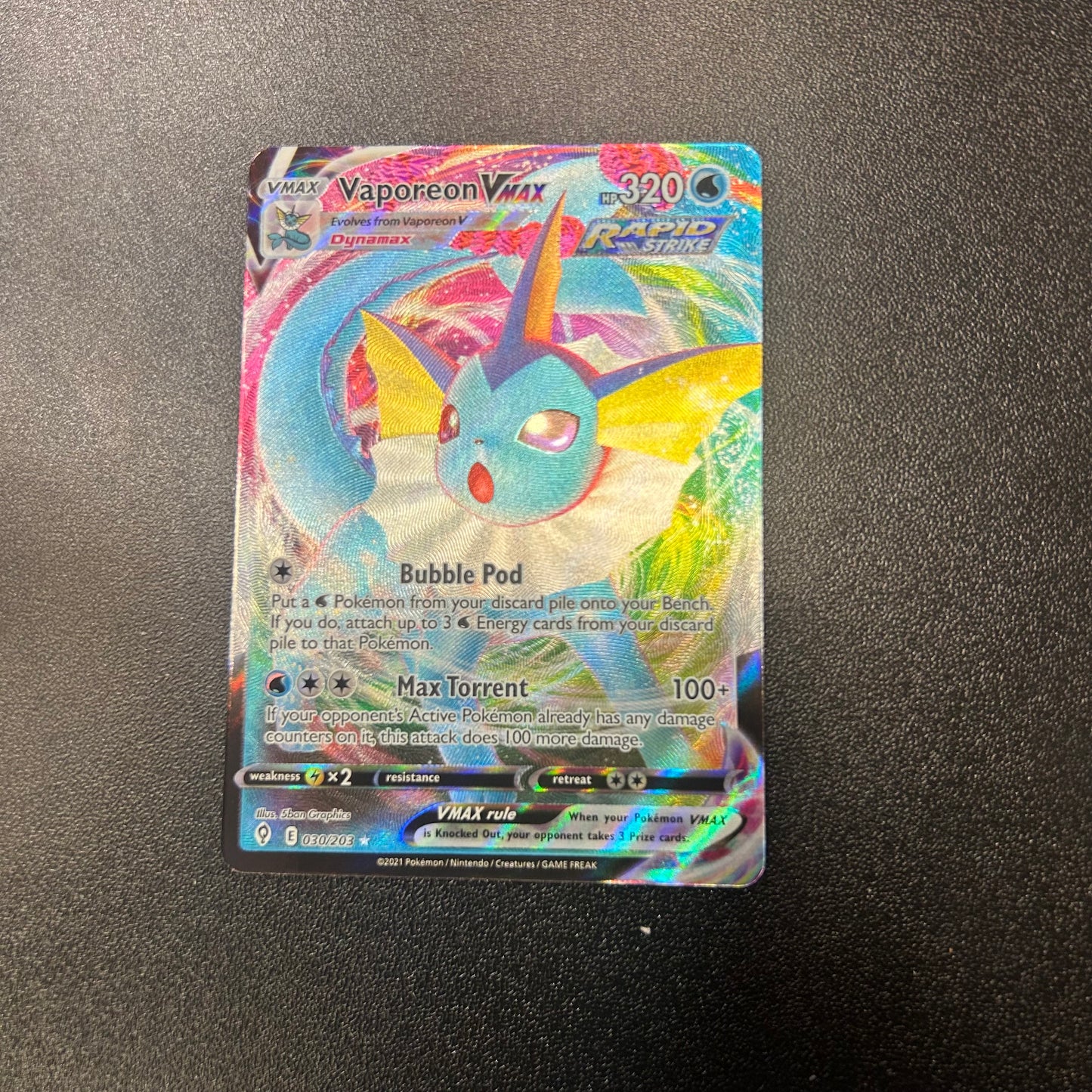 Pokemon TCG Vaporeon VMAX Full Art 030/203 Evolving Skies